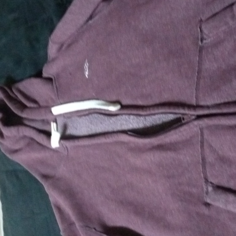 Hollister size L purple